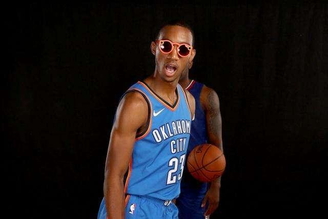 俱乐部杯-刘传兴22+12山西大胜福建 高登16分